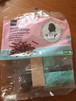 Strawberry candy strings