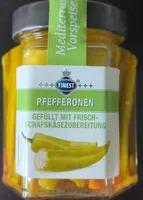 Pfefferoben gefüllt mit Frisch-Schafskäsezubereitung
