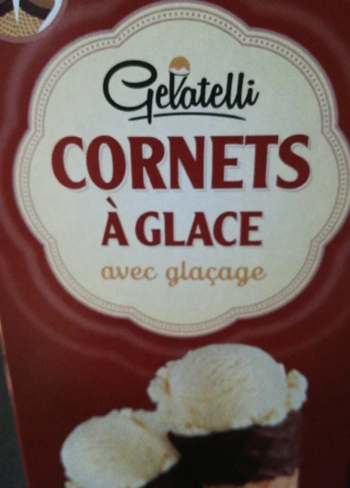Cornet à glace avec glaçage