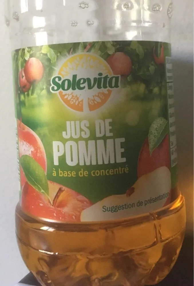 Jus de pomme à base de concentré