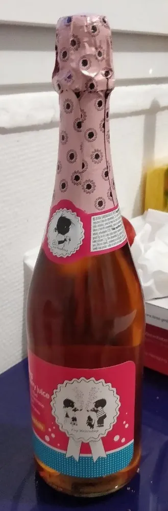 Sparkling Strawberry Juice