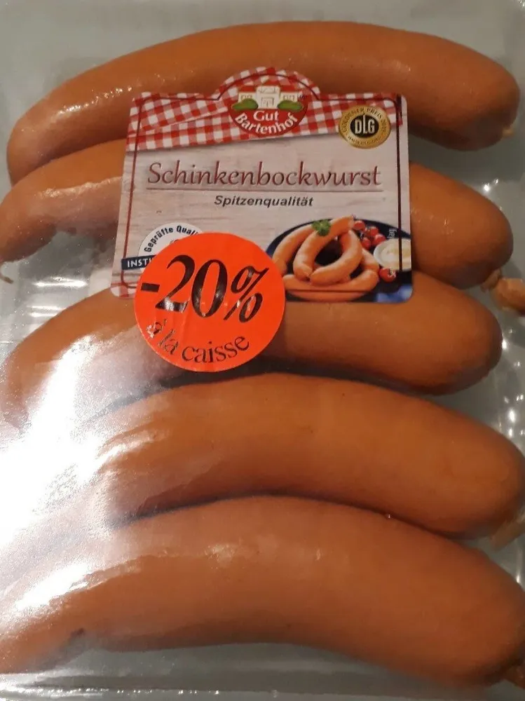 Saucisses cuites fumées