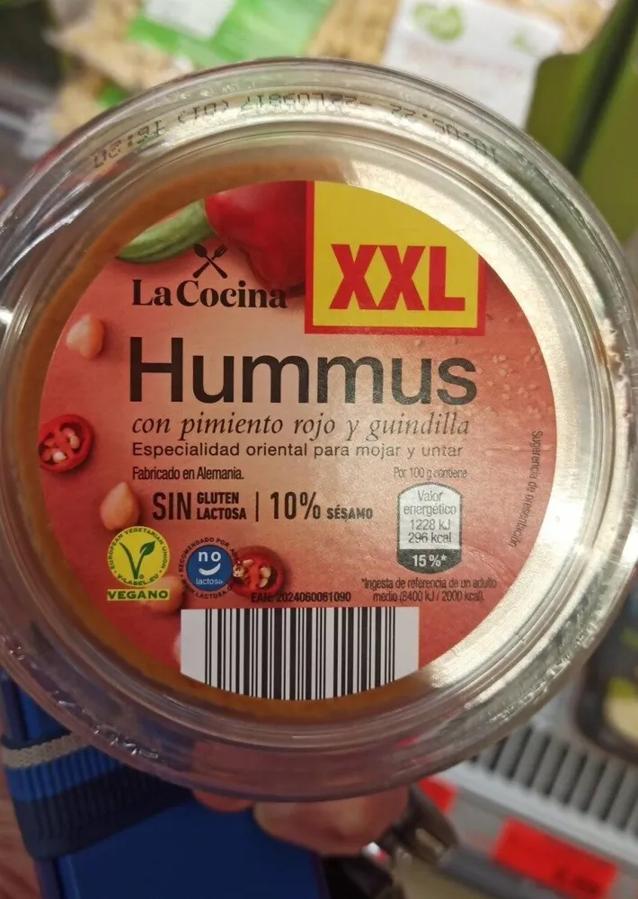 Hummus con pimiento rojo y guindilla