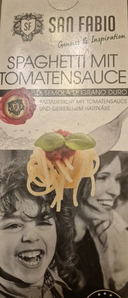 SPAGHETTI MIT TOMATENSAUCE