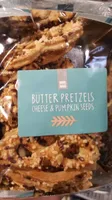 Butter Pretzels Cheese & Pumpkin seeds