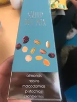 Salted nut mix