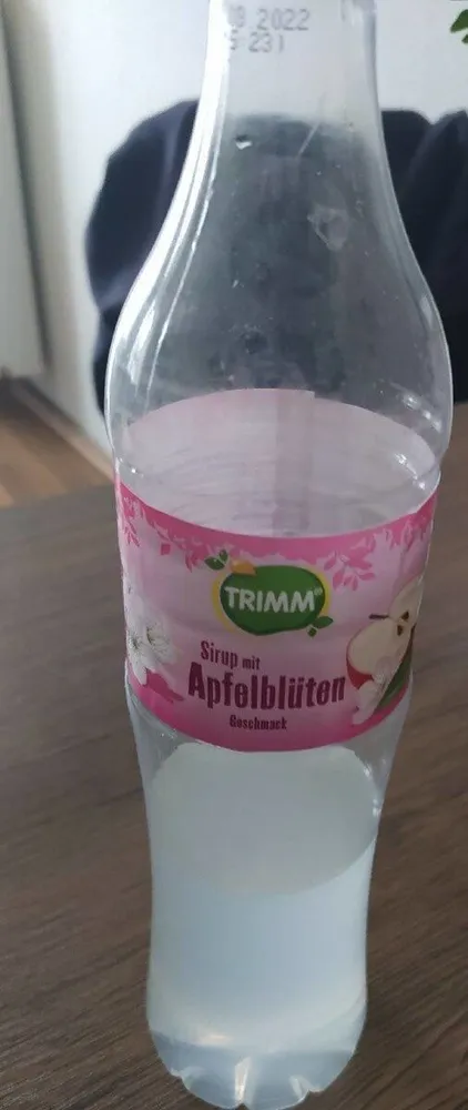 Sirup mit Apfelblüten Geschmack