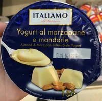 Yogurt al marzapane e mandorle