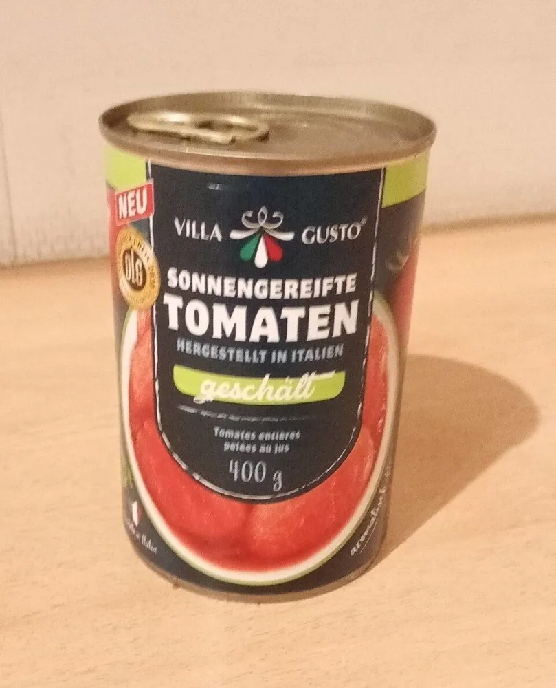 Tomates entières pelées au jus