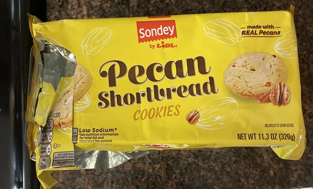 Pecan shortbread