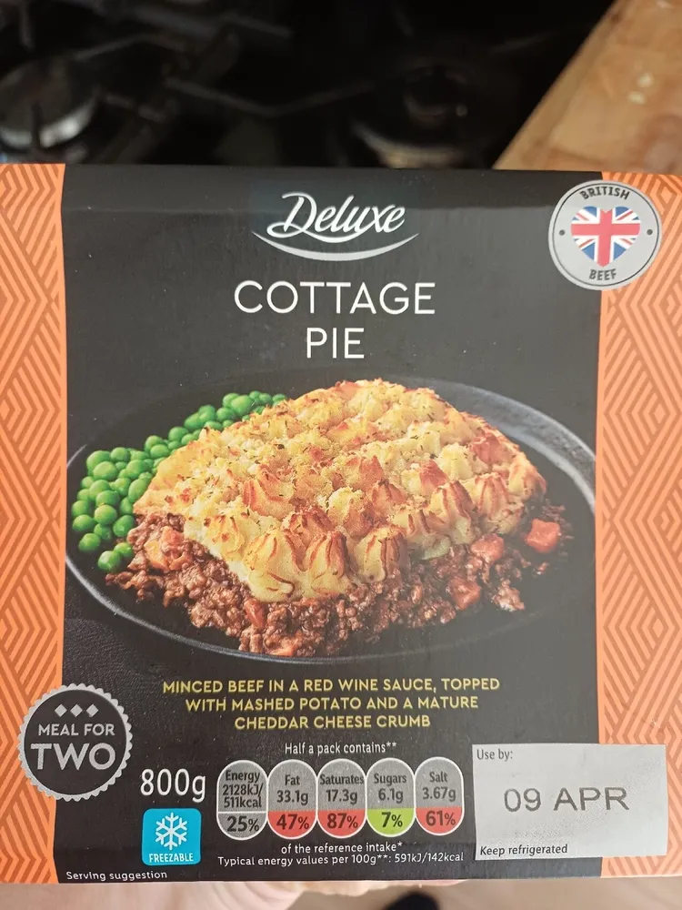 Cottage Pie with a creamy mash and mature cheddar