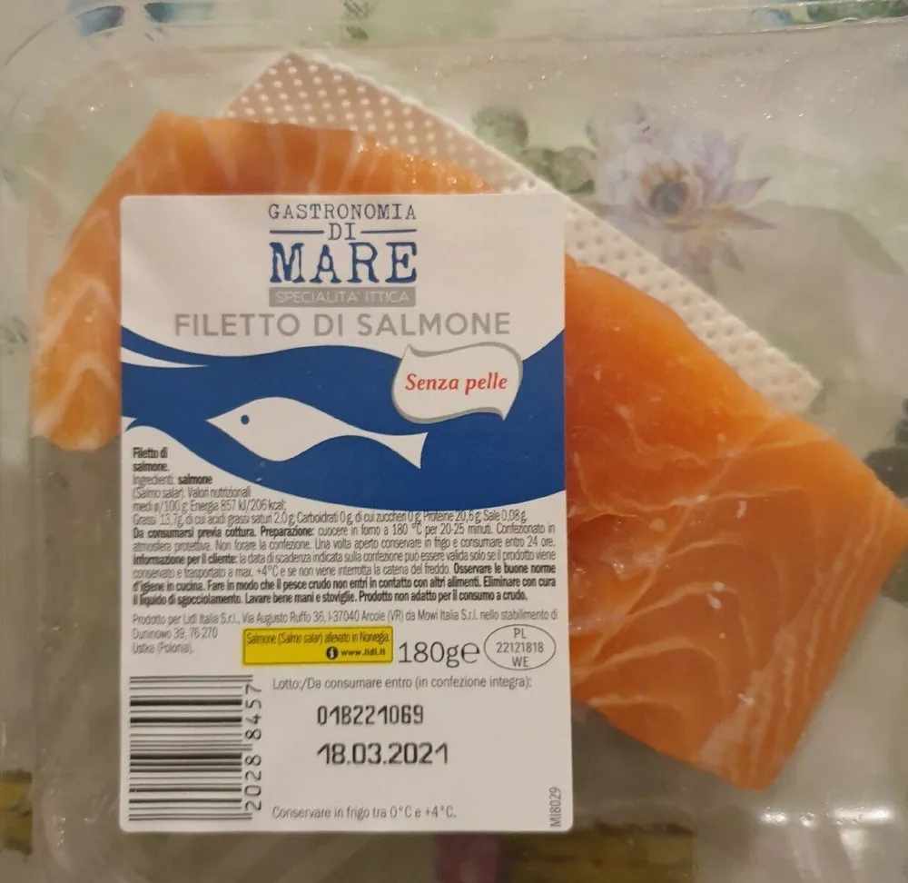 Filetto di salmone senza pelle