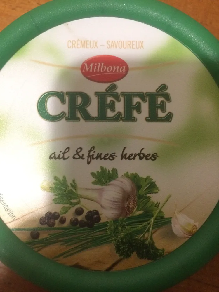 Verse kaas met knoflook en kruiden