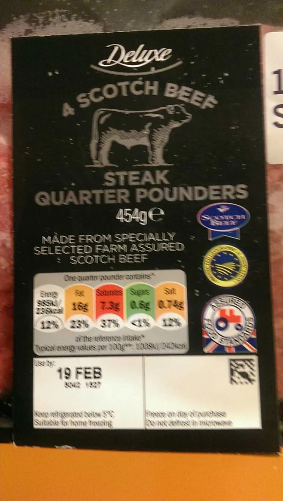 Steak quarter pounders