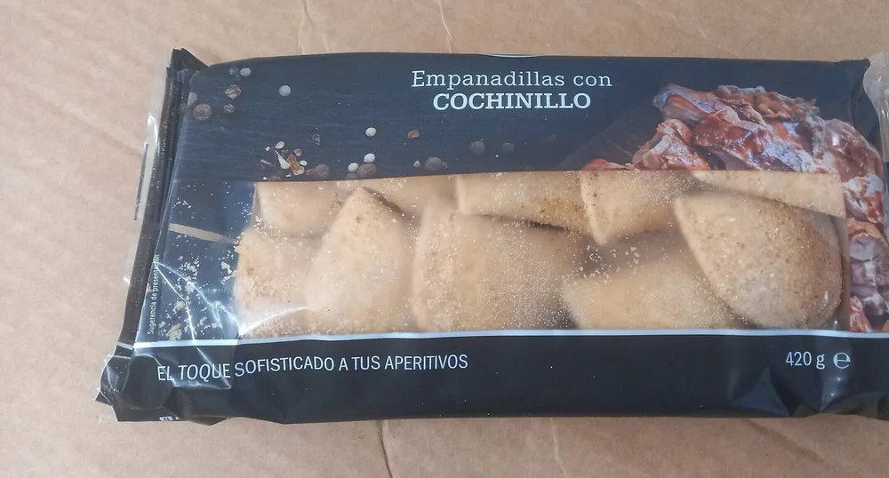 Empanadillas con COCHINILLO