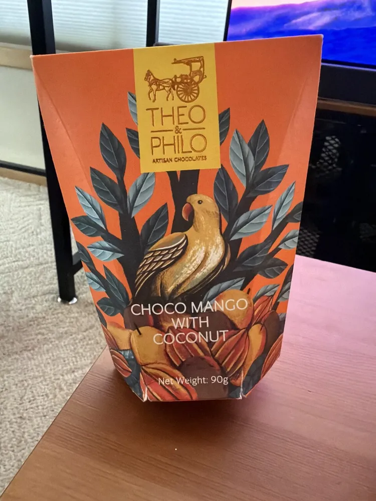 Choco Mango With Coconut