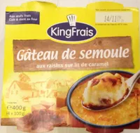 Gâteau de semoule aux raisins sur lit de caramel