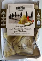 Triángulos con verduras asadas y albahaca