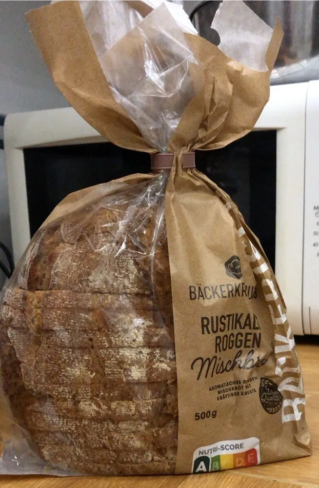 Rustikales Roggen Mischbrot