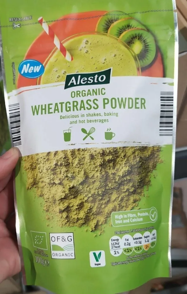 Organic wheatgrass powder