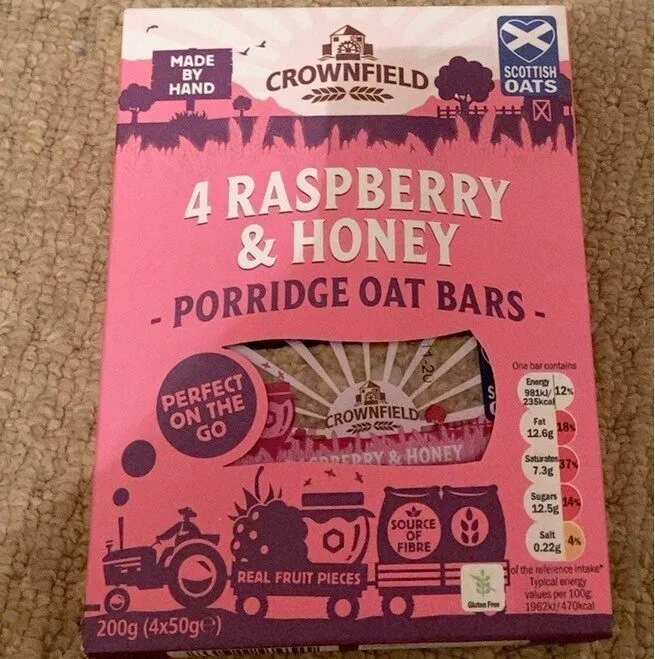 Porrige oat bars rasberry and honey