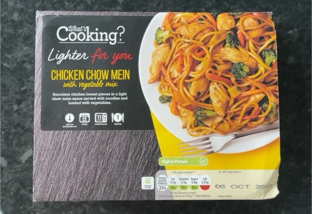 Chicken Chow Mein with vegetable mix