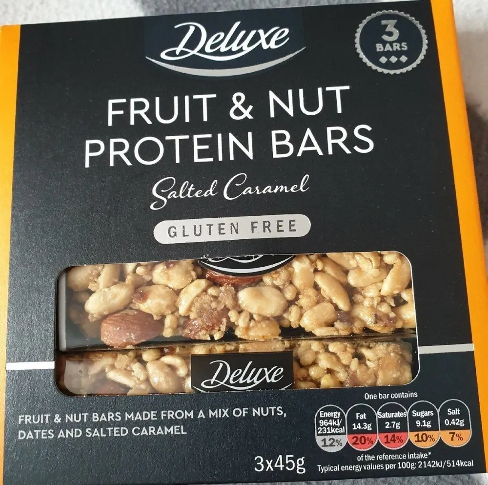 Deluxe Fruit & Nut protein bars