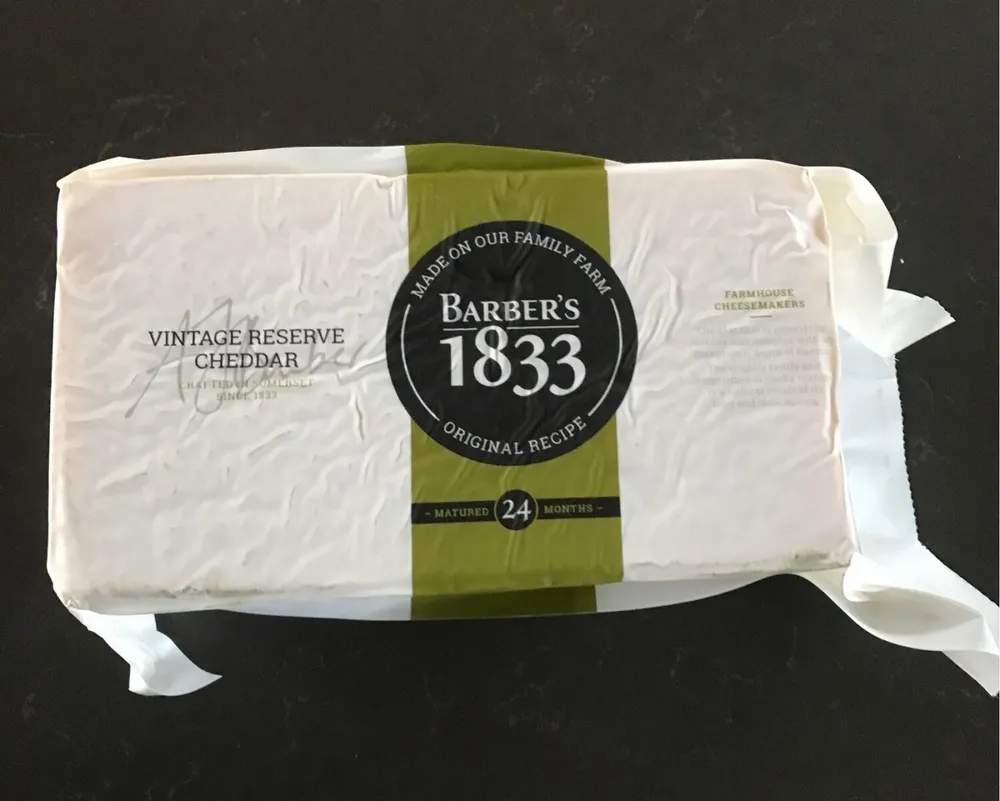 Barbers 1833 mature cheddar