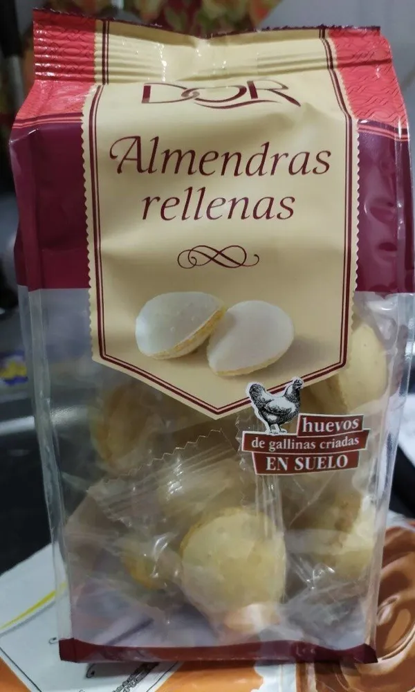 ALMENDRAS RELLENAS
