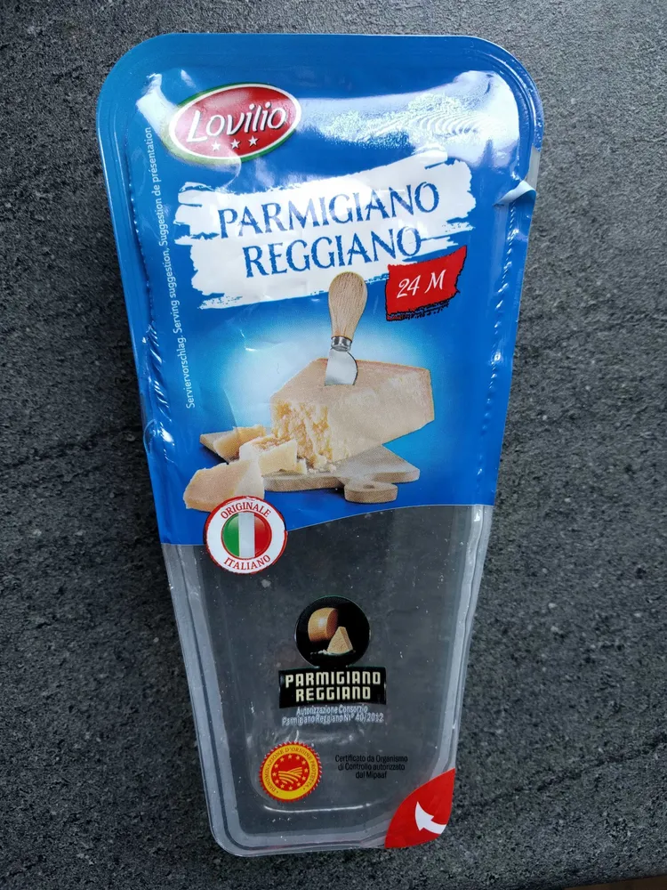 PARMIGIANO REGGIANO DOP