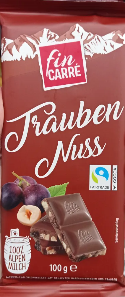 Alpenmelkchocolade met stukjes hazelnoten en rozijnen