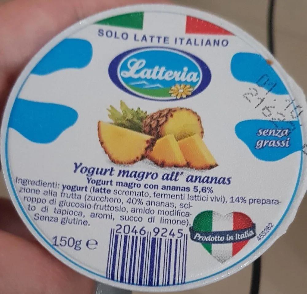 Latteria yogurt magro all' ananas
