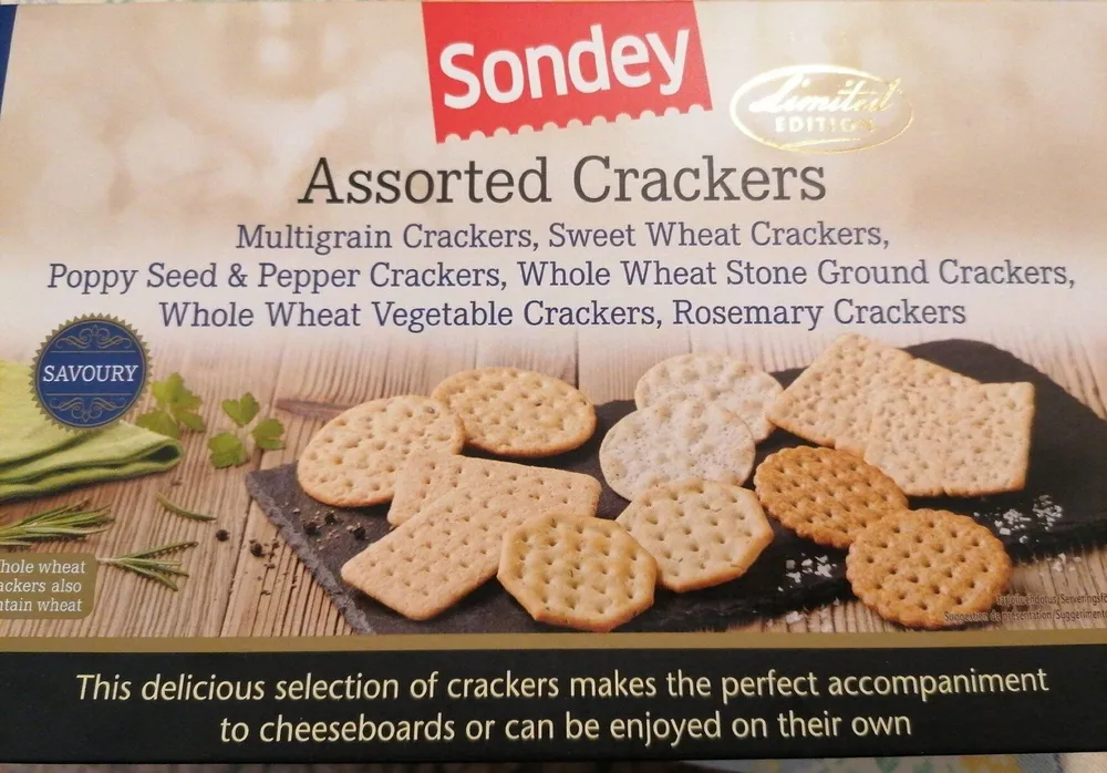 Assorted crackers