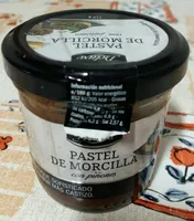 Pastel de morcilla con piñones