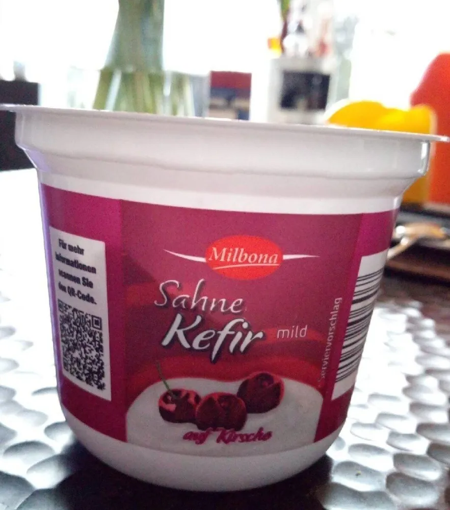 Sahne-Kefir Kirsche