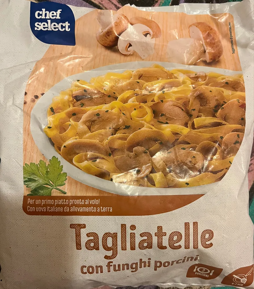 Tagliatelle con funghi porcino