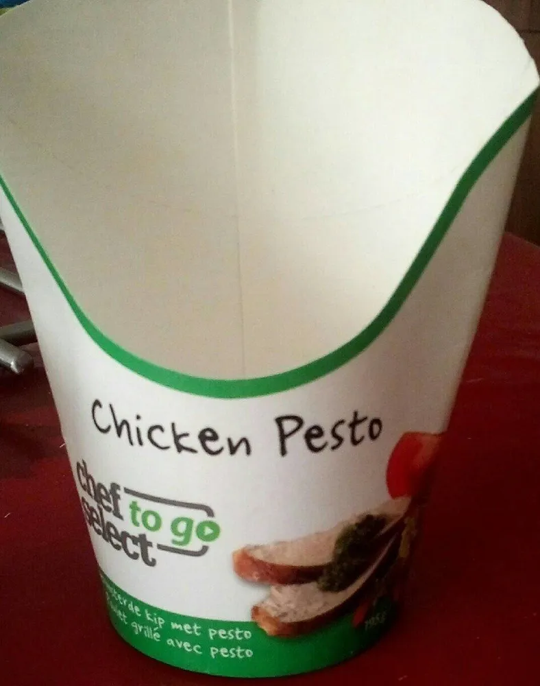 Wrap chicken pesto