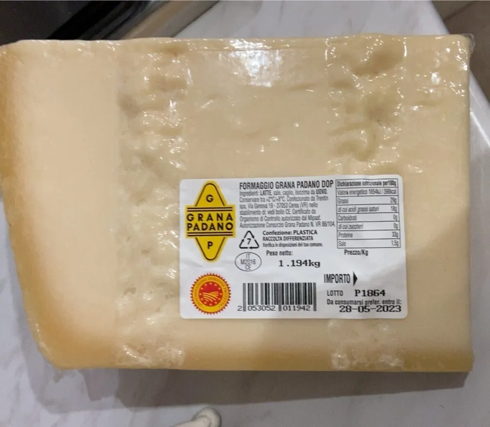 Formaggio grana padano dop