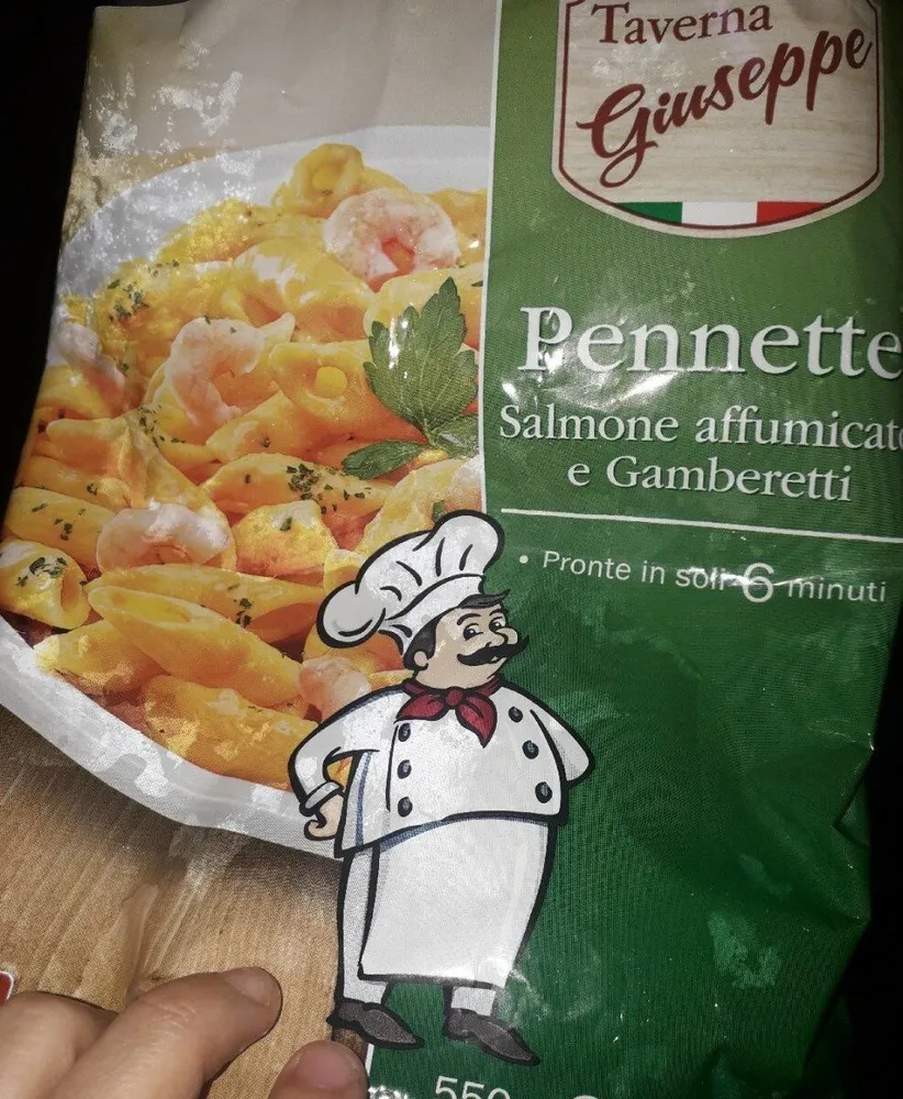 Pennette salmone affumicato e gamberetti