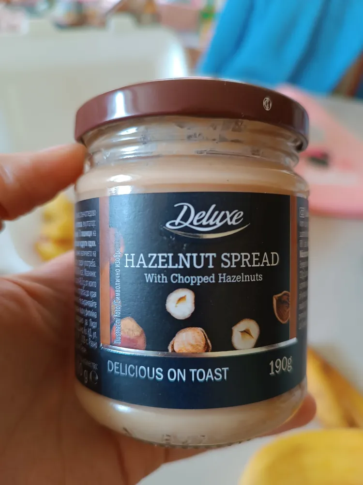Haselnuss Creme