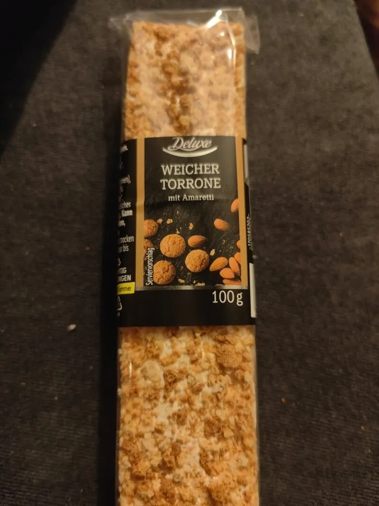 WEICHER TORRONE mit Amaretti