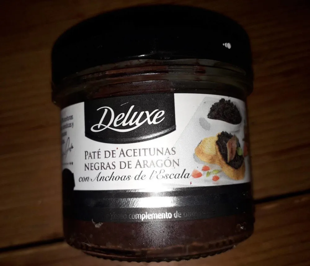 Pate de aceitunas negras de Aragon con anchoa de l'escala