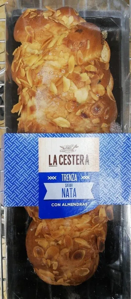 Trenza sabor nata con almendras