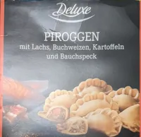Piroggen mit Lachs, Buchweizen, Kartoffeln und Bauchspeck