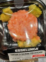Tartare salmone con avocado