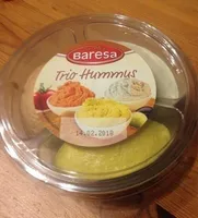 Trío hummus - tomate seco, aceitunas y curry