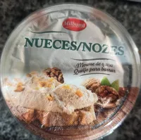 Mousse de queso nueces