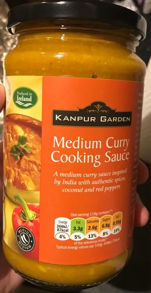 Medium curry cooking sauce