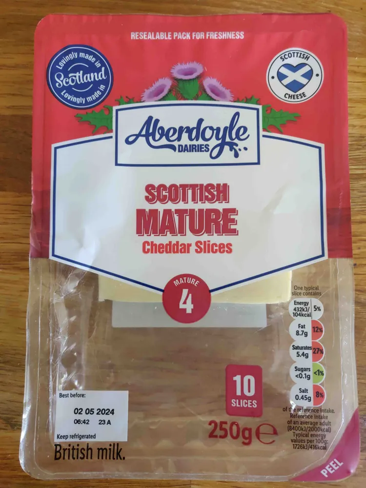 Aberdoyle Dairies Scottish Mature Cheddar Slices