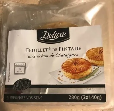 Feuilleté à la pintade aux éclats de châtaignes